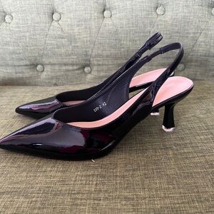 Elegant Black Slingback Heels